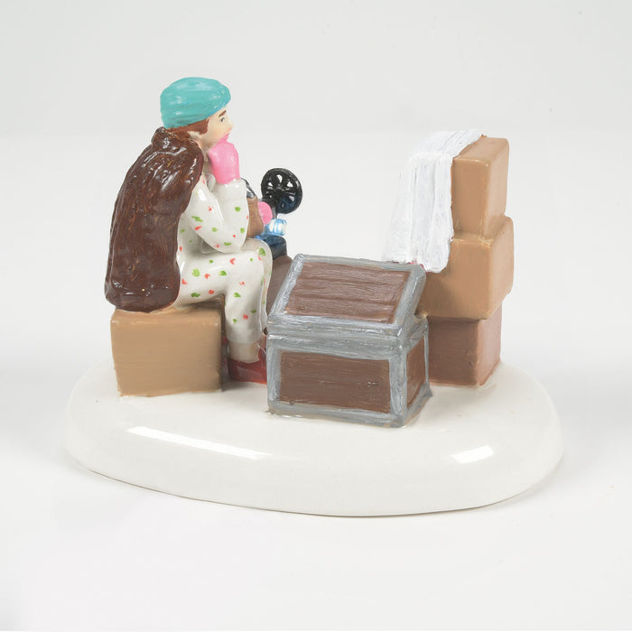 Enesco An Attic Of Christmas Memories