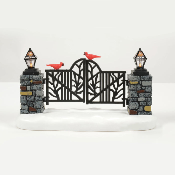 Enesco Cardinal LIT Christmas Gate