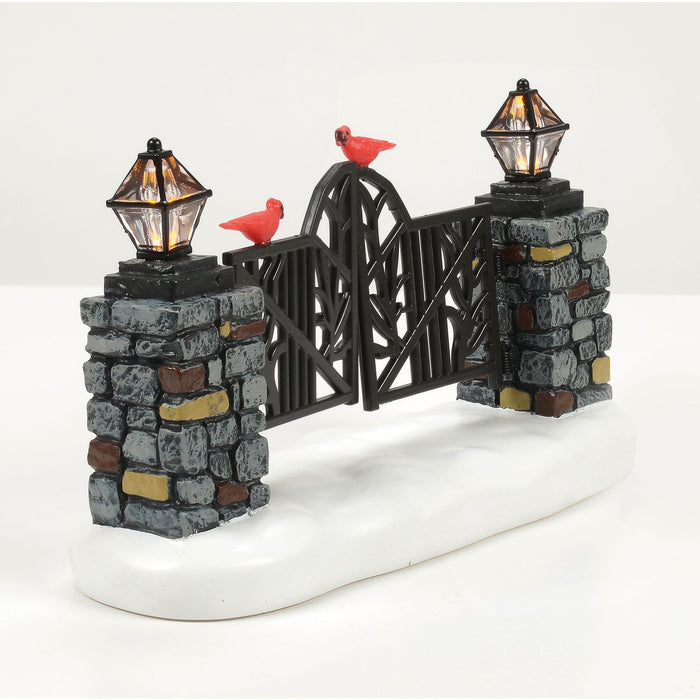 Enesco Cardinal LIT Christmas Gate