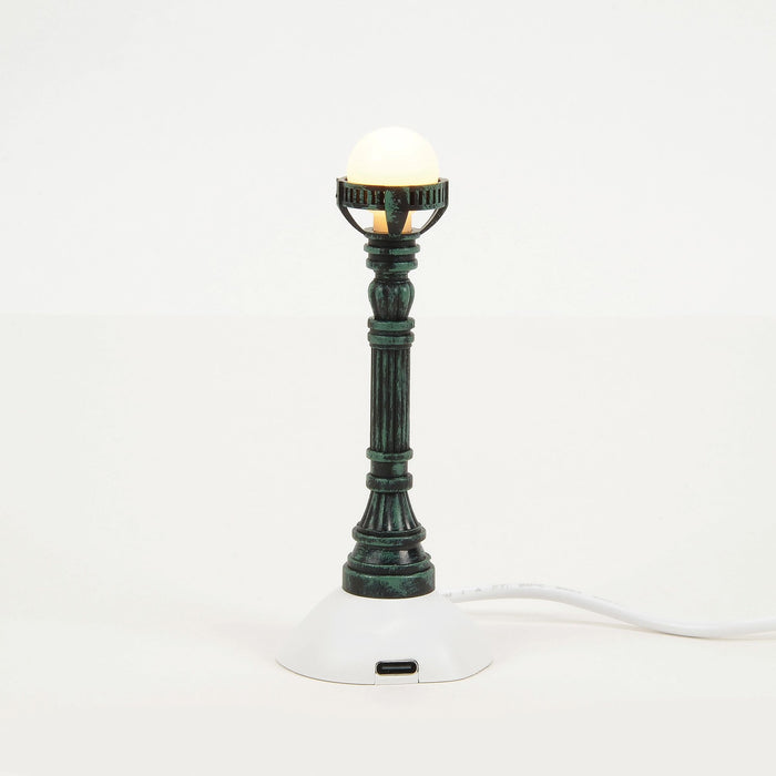 Enesco Copper Lamp Post S/3
