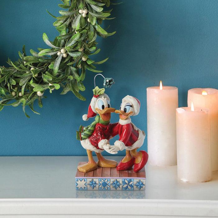 Enesco Donald And Daisy Mistletoe