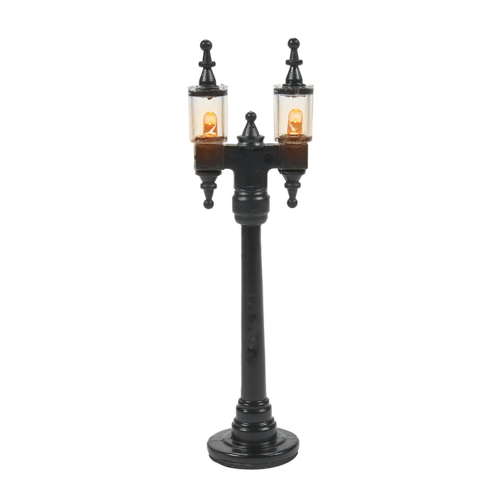Enesco Double Street Lamps
