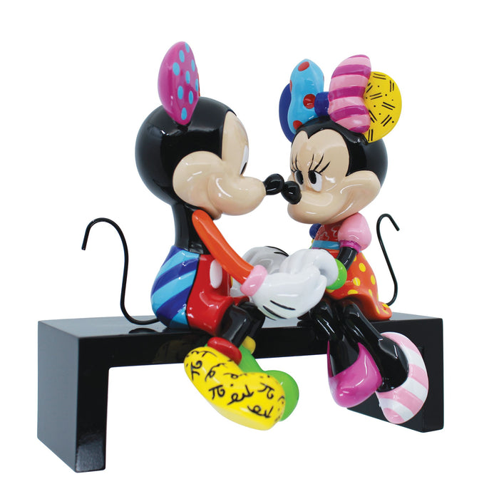 Enesco DSBRT Mickey & Minnie Love Fig