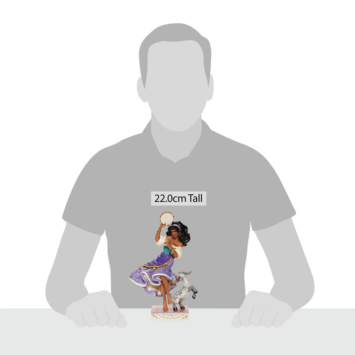 Enesco Esmeralda & Djali