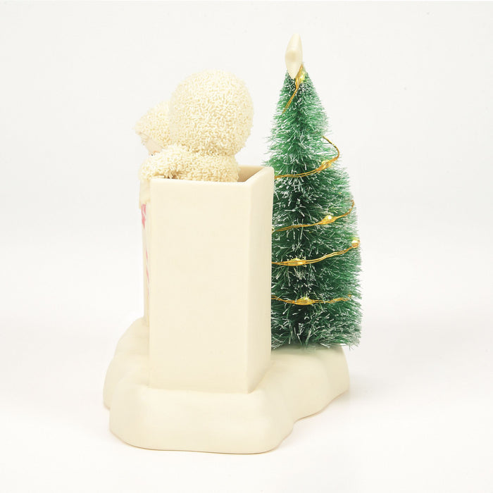 Enesco Frosty Frolic Fort