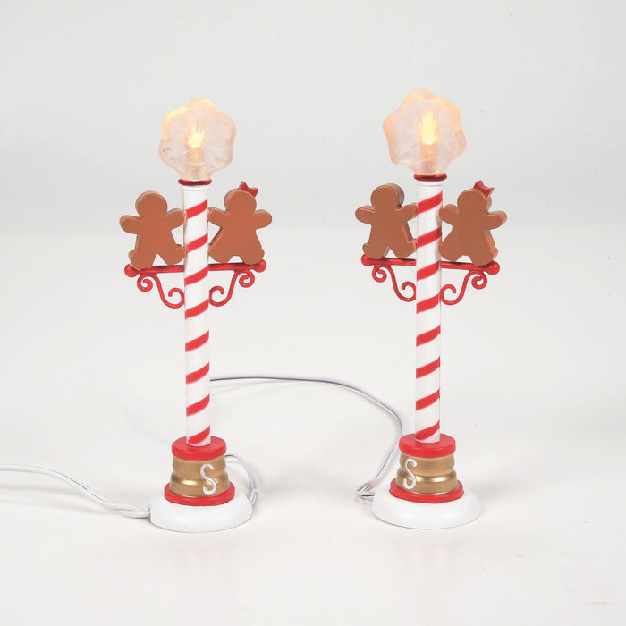 Enesco Gingerbread Street Lights