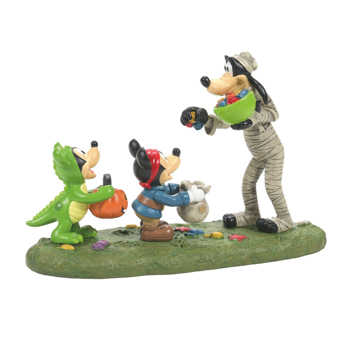 Enesco Halloween Treats From Goofy
