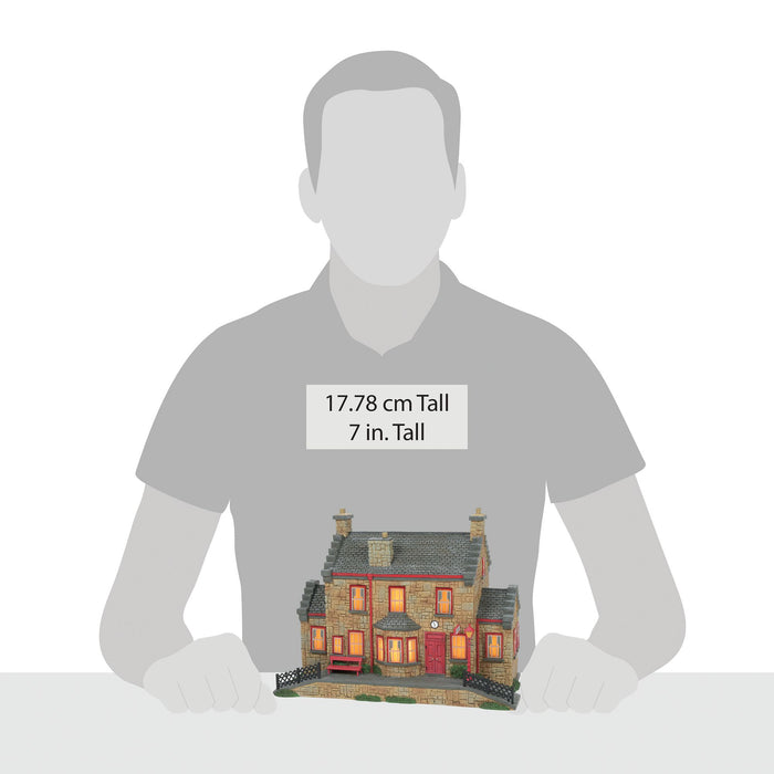 Enesco Hogsmeade Station