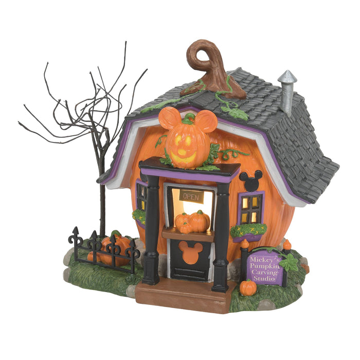 Enesco Pumpkintown Carving Studio