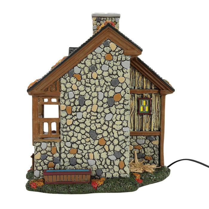 Enesco Sleepy Hollow Stables