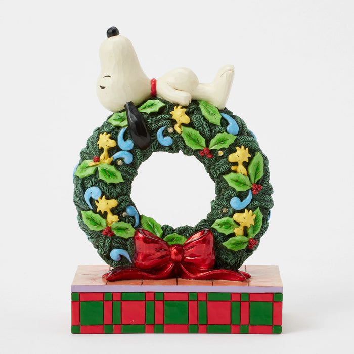 Enesco Snoopy Sleeping On LED Wreath