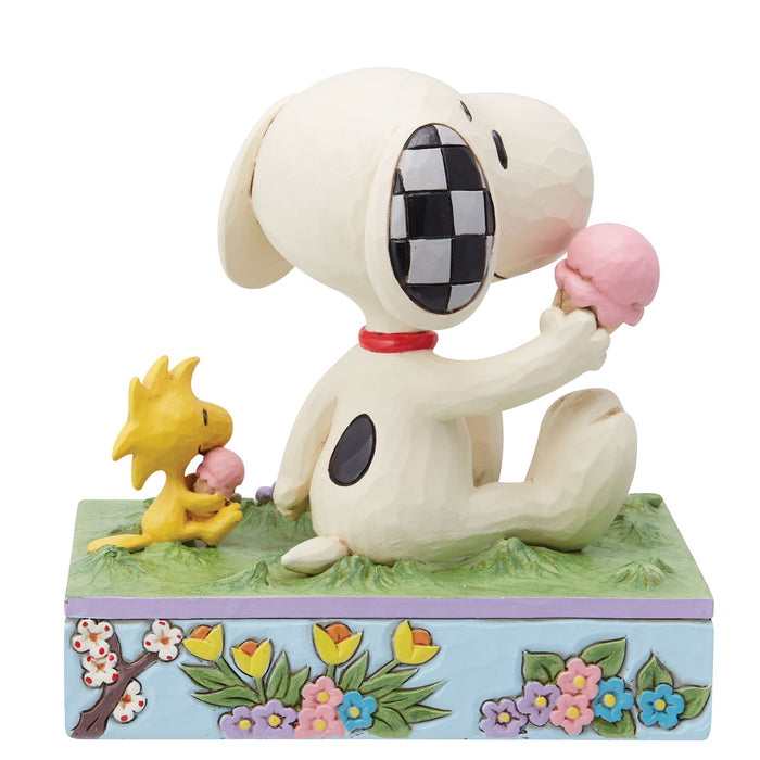 Enesco Snoopy & Woodstock Eating Ice