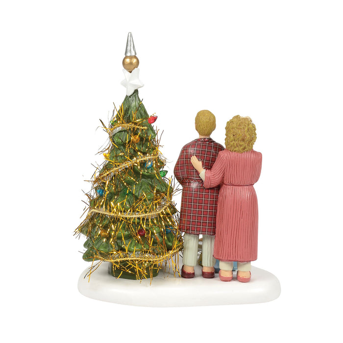 Enesco The Family Opens Their Gifts