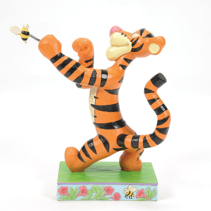 Enesco Tigger Fighting Bee
